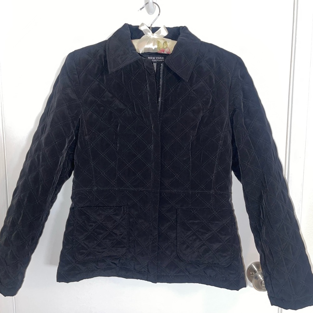 New York & Company Black Quilted Puffer Jacket